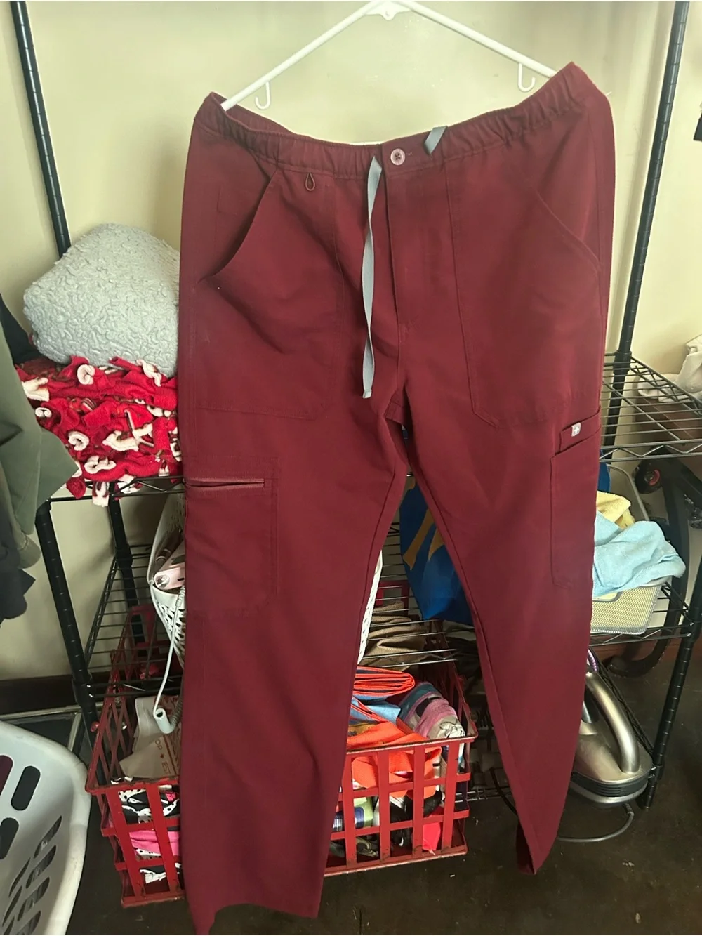 Men's Figs Cairo Straight-Leg Scrub Pant